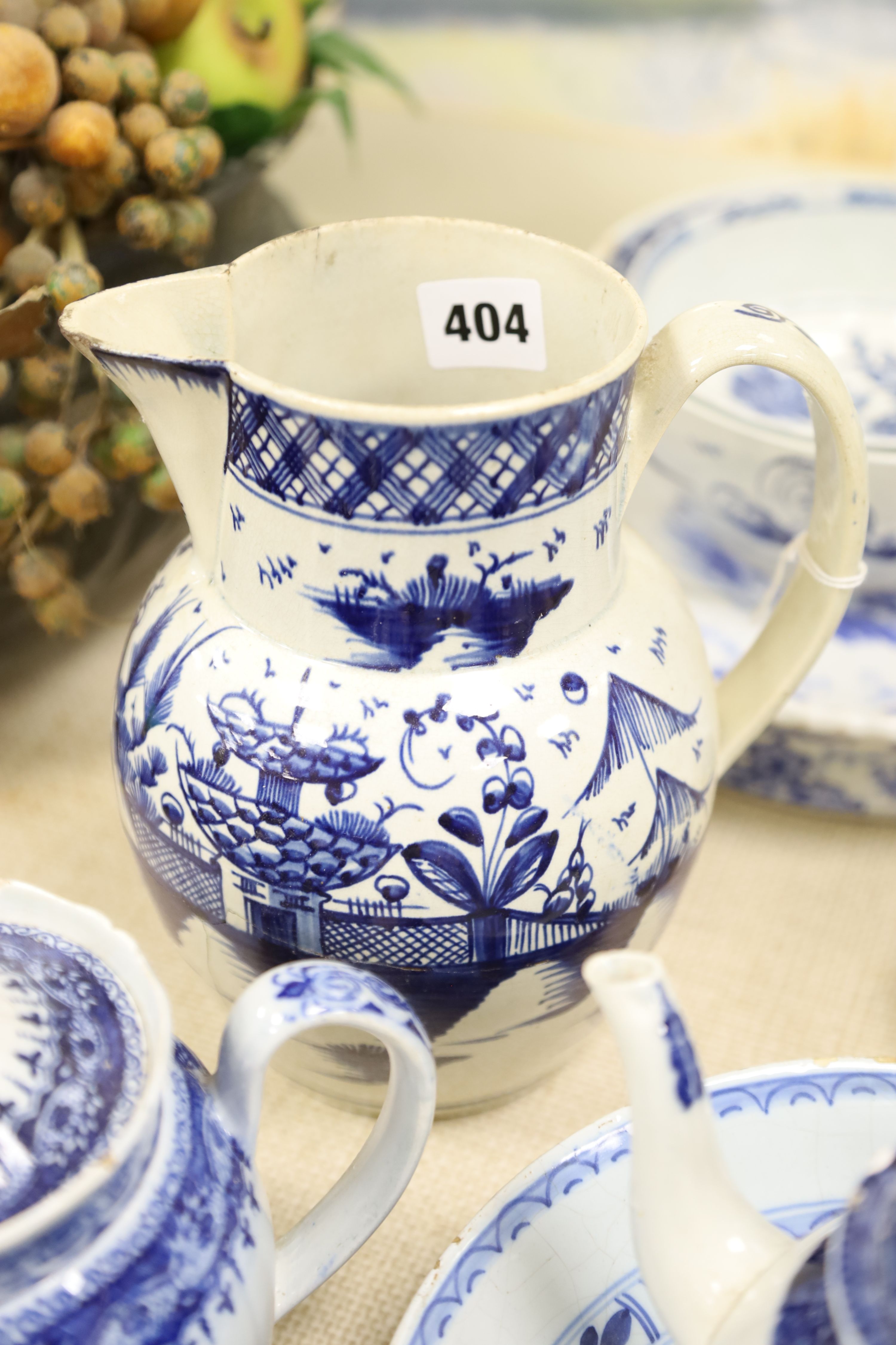 A collection of mainly 18th century English blue and white ceramics, including Worcester, Caughley and Pearlware, (a.f.)